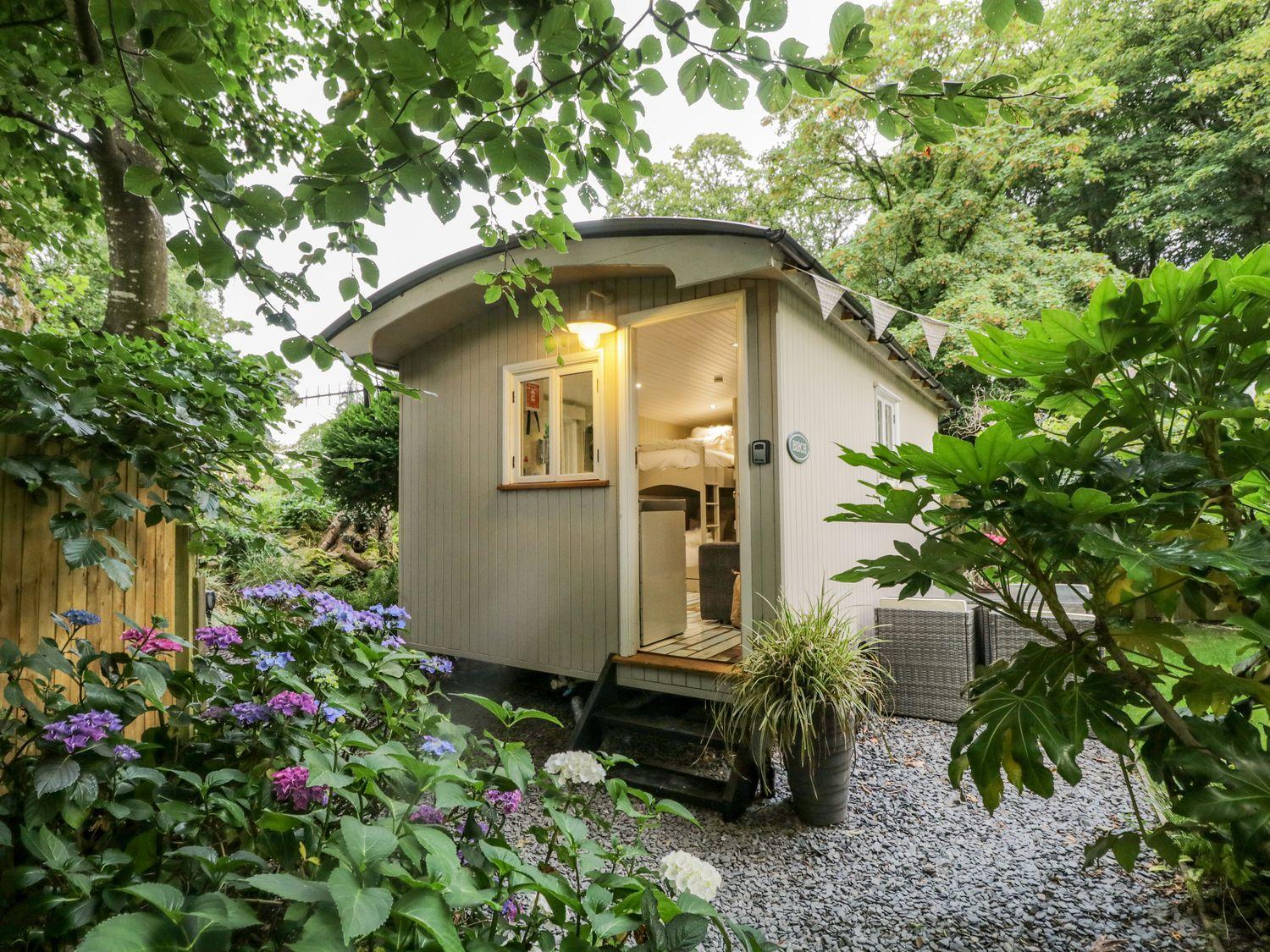 Woodmans Huts Hotel Haverthwaite Exterior photo