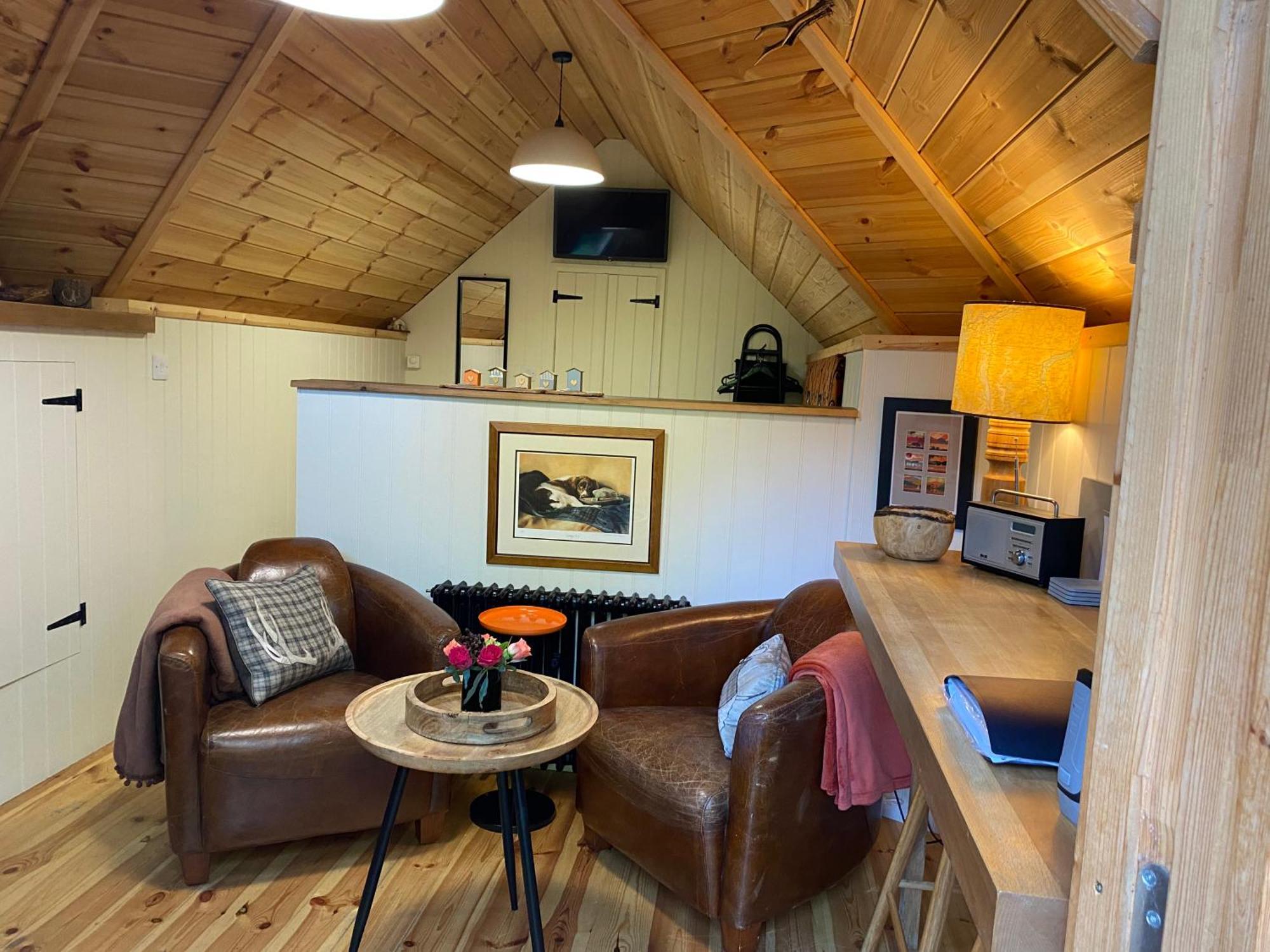 Woodmans Huts Hotel Haverthwaite Exterior photo